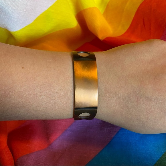 Vintage Copper Cuff - Picture 6 of 10